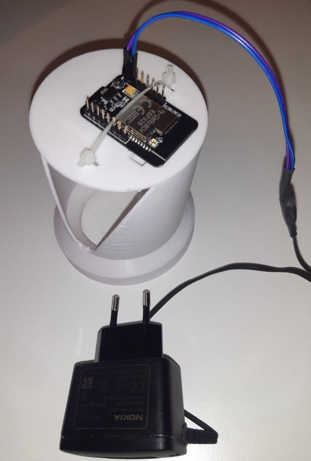 Edge node prototype: ESP32 camera module on a 3D-printed meter mount